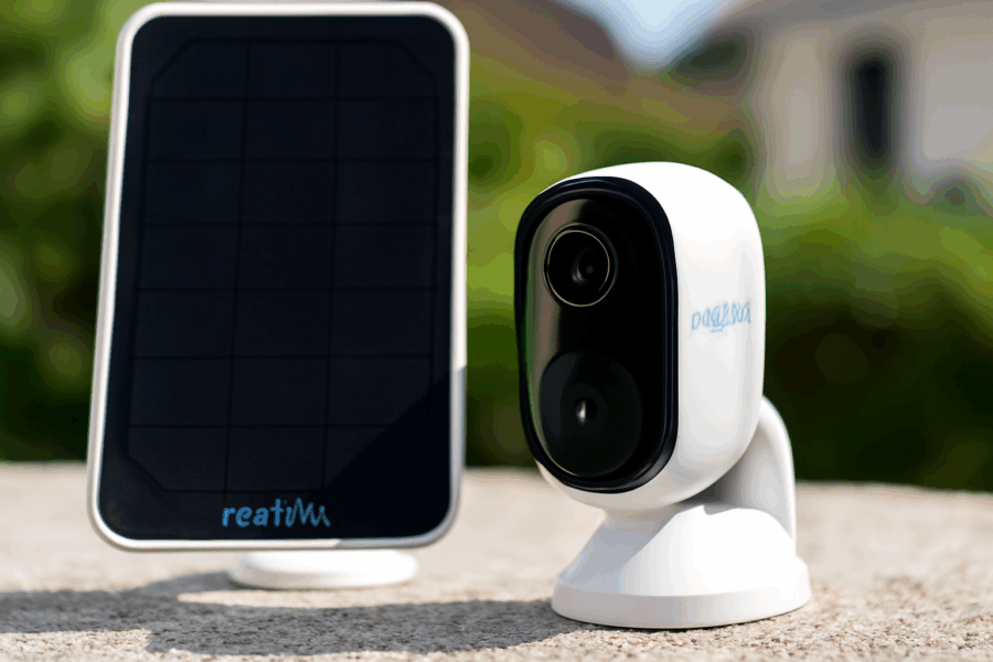 J’ai testé la caméra connectée Reolink Altas avec panneaux solaire